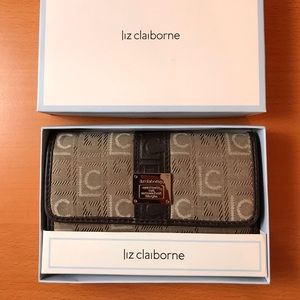 Liz Claiborne Wallet